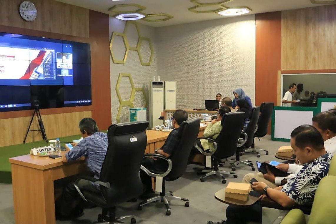 Pemkot Probolinggo Matangkan Rencana Pembangunan PLTS dengan Skema BOT