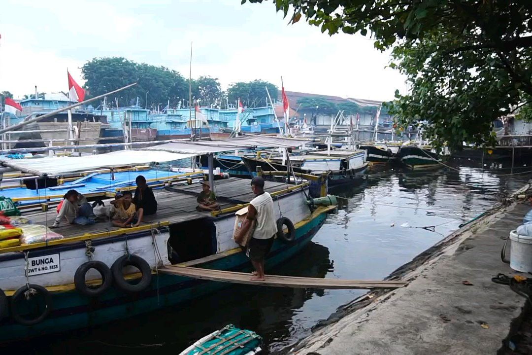 Gelombang Tinggi, KSOP Probolinggo Imbau Nelayan Tunda Melaut