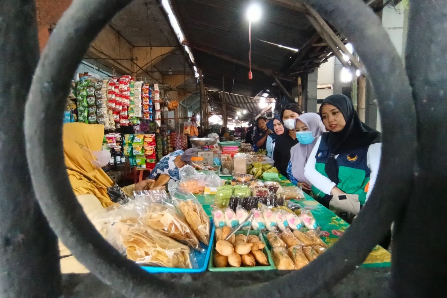 Dini Rahmania Ajak Warga Ramaikan Pasar Tradisional di Tengah Menjamurnya Swalayan