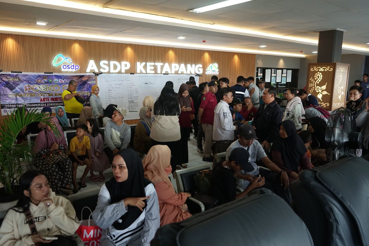 Pemkab Banyuwangi Siapkan Layanan Medis Korban Tenggelamnya KMP Tunu Pratama Jaya