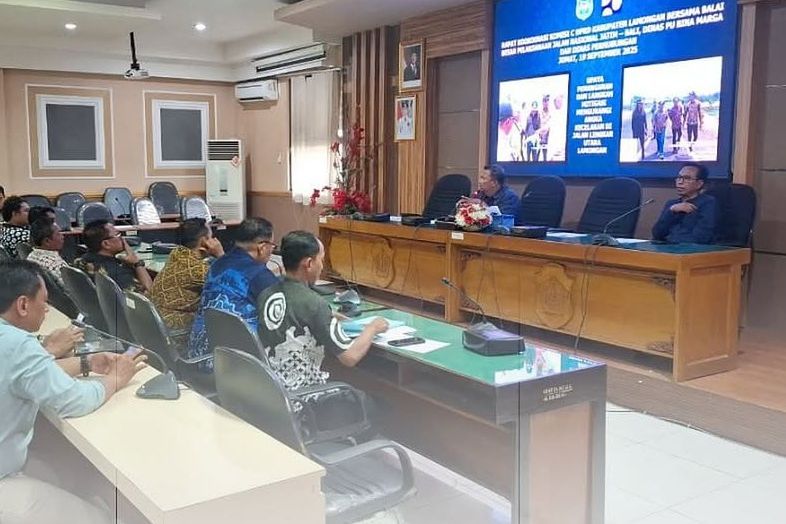 Selain <em>Traffic</em> <em>Light</em>, DPRD Lamongan Minta Desain Ulang Jalan Lingkar Utara