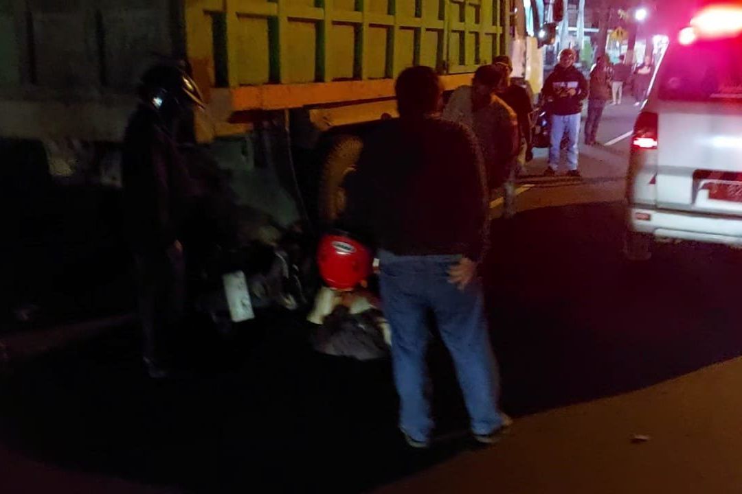 Minim Lampu Penerangan, Pekerja Pabrik Tewas Tabrak Truk Mogok di Mojosari