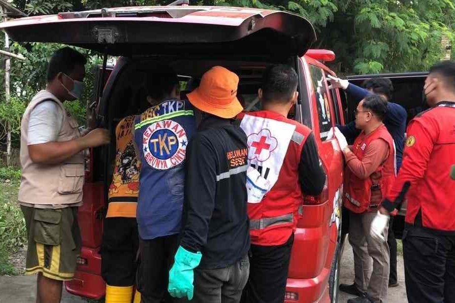 Pria Lansia Sebatang Kara di Mojosari Ditemukan Membusuk di Rumahnnya