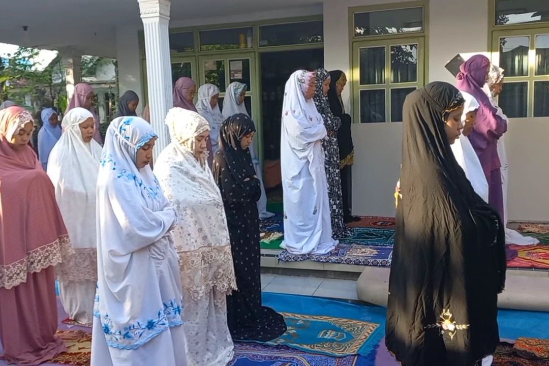 Hari Ini, Jemaah Aboge Probolinggo Gelar Salat Iduladha 1446 Hijiriah