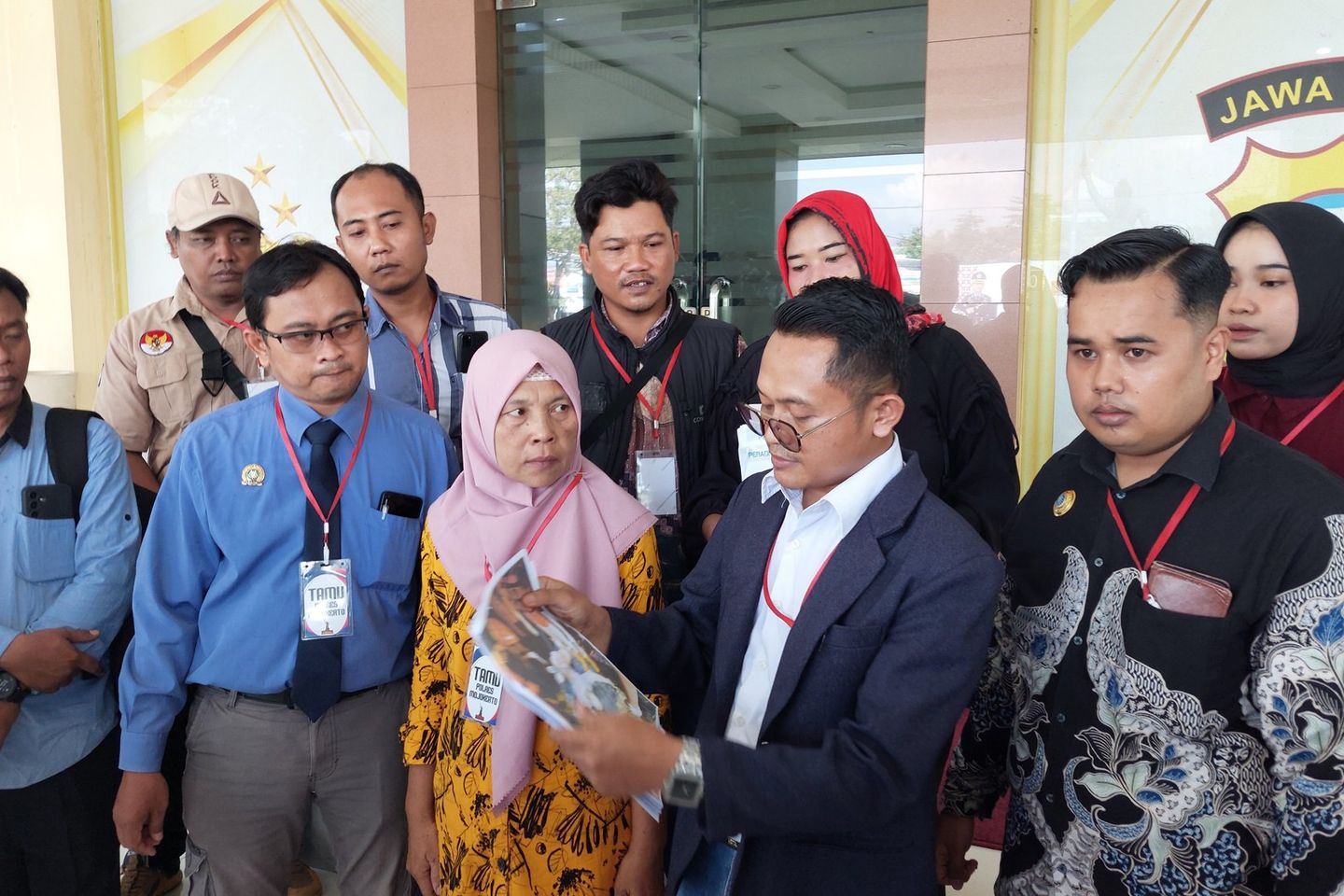 Yakin Ada Tindak Kekerasan, Keluarga Pelajar yang Tewas di Sungai Brantas Minta Autopsi Ulang