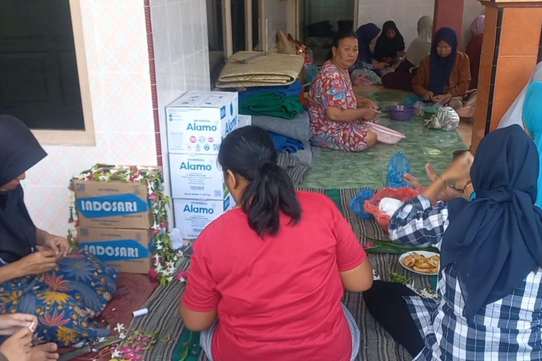 Kontak Terakhir Keluarga Sopir Truk Korban Tenggelamnya KMP Tunu Pratama Jaya
