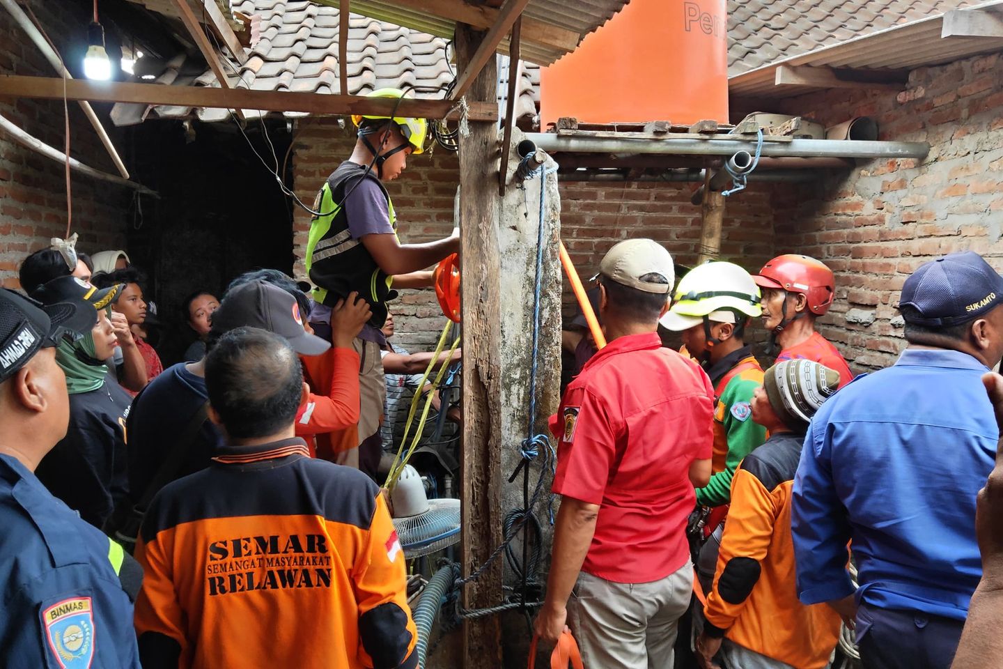 Diduga Kehabisan Oksigen, Satu dari Dua Penguras Sumur Tewas