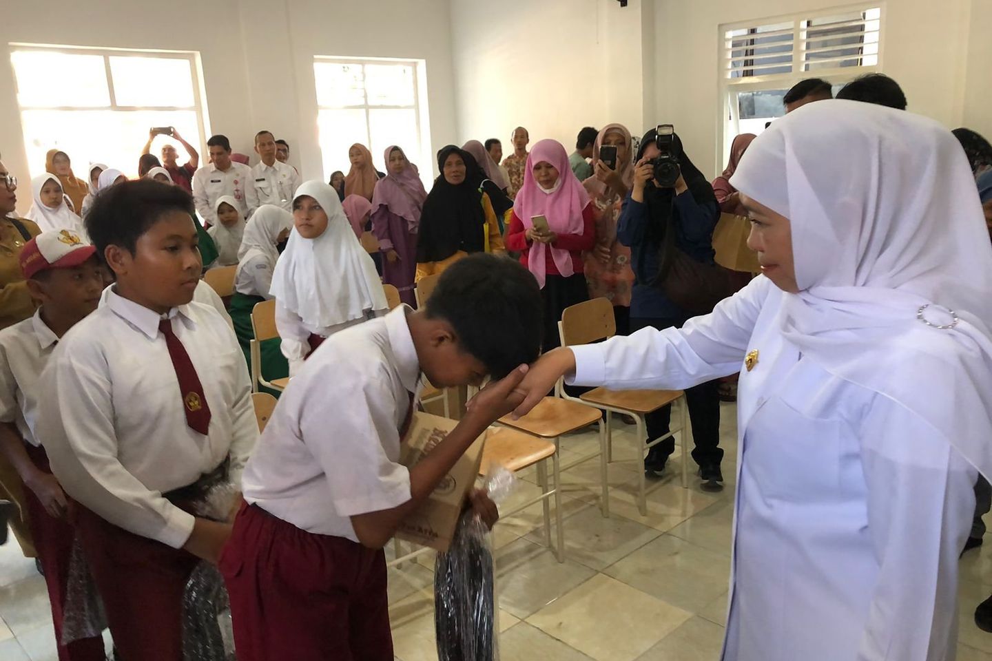 Khofifah Anggap Sekolah Rakyat di Gedung BKPSDM Kabupaten Mojokerto Siap Beroperasi