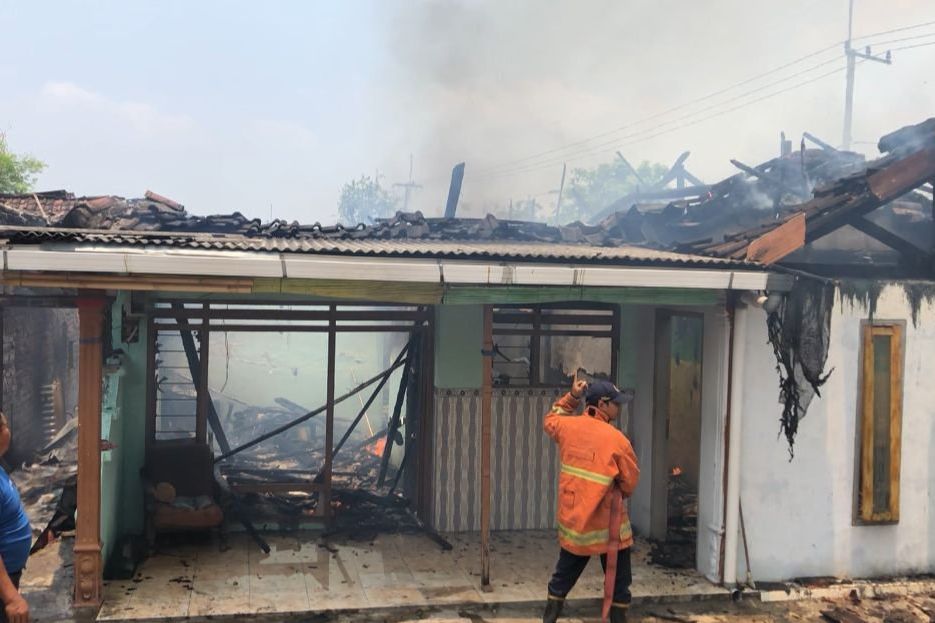 Rumah Warga di Kutorejo Ludes Terbakar, Diduga Lupa Matikan Kompor