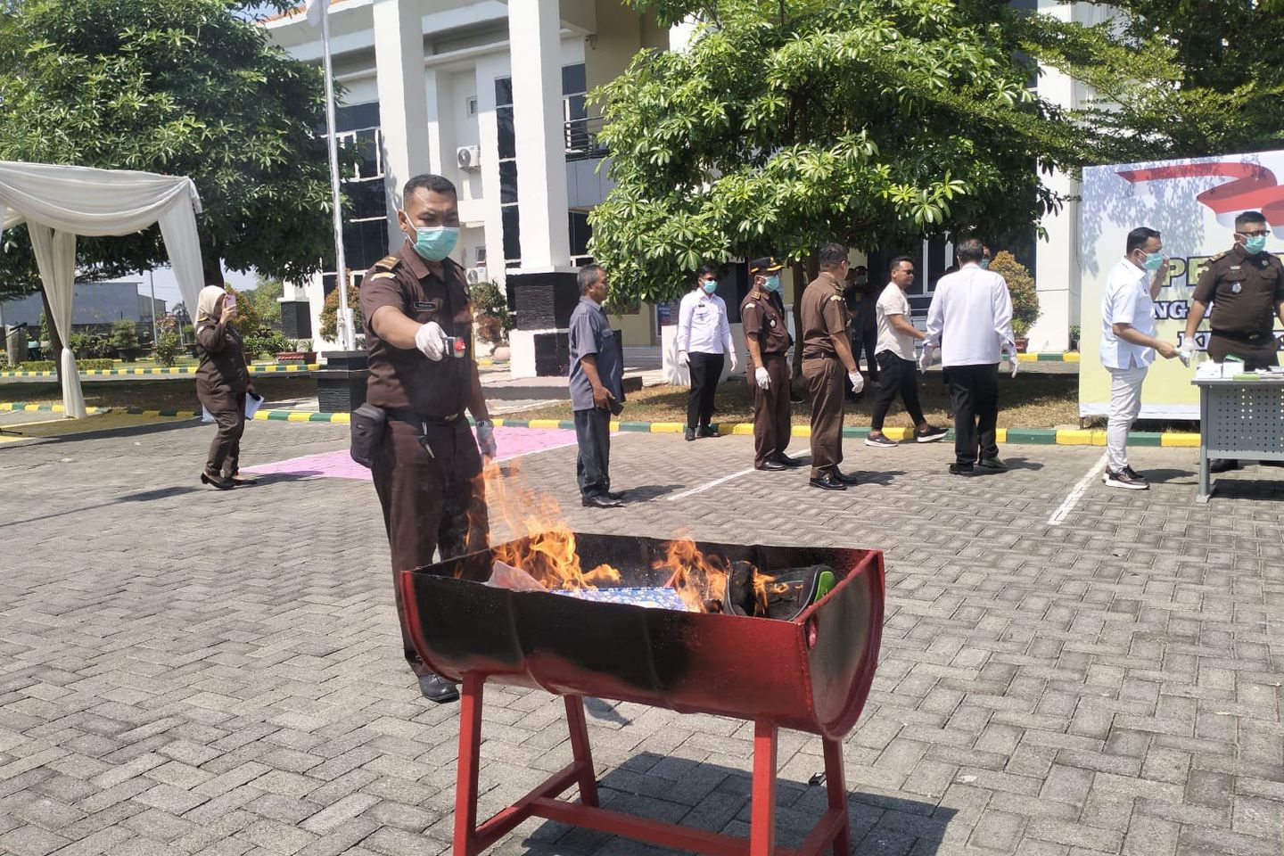 Kejari Kota Mojokerto Musnahkan Narkoba Senilai Rp600 Juta