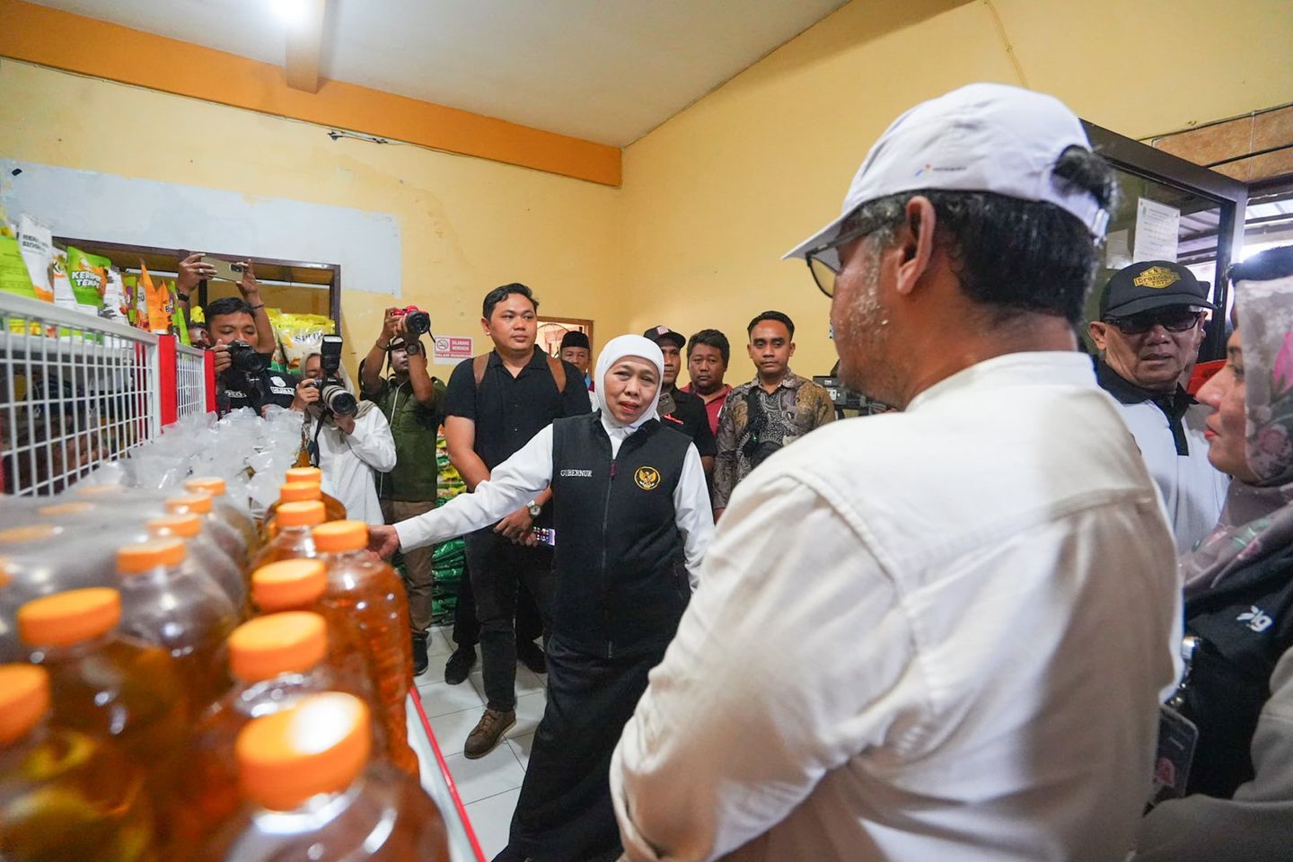 Gubernur Khofifah Tekankan Peran Koperasi dalam Menguatkan UMKM