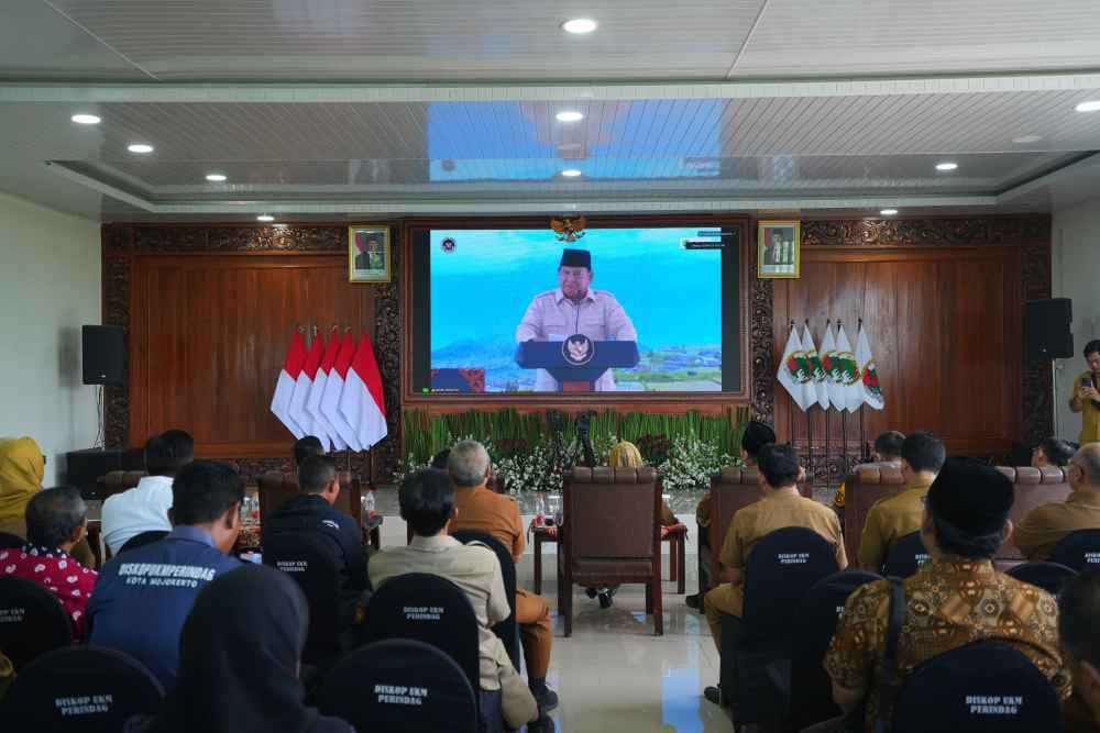 Diluncurkan Serentak oleh Presiden, Koperasi Merah Putih Siap Beroperasi di Mojokerto
