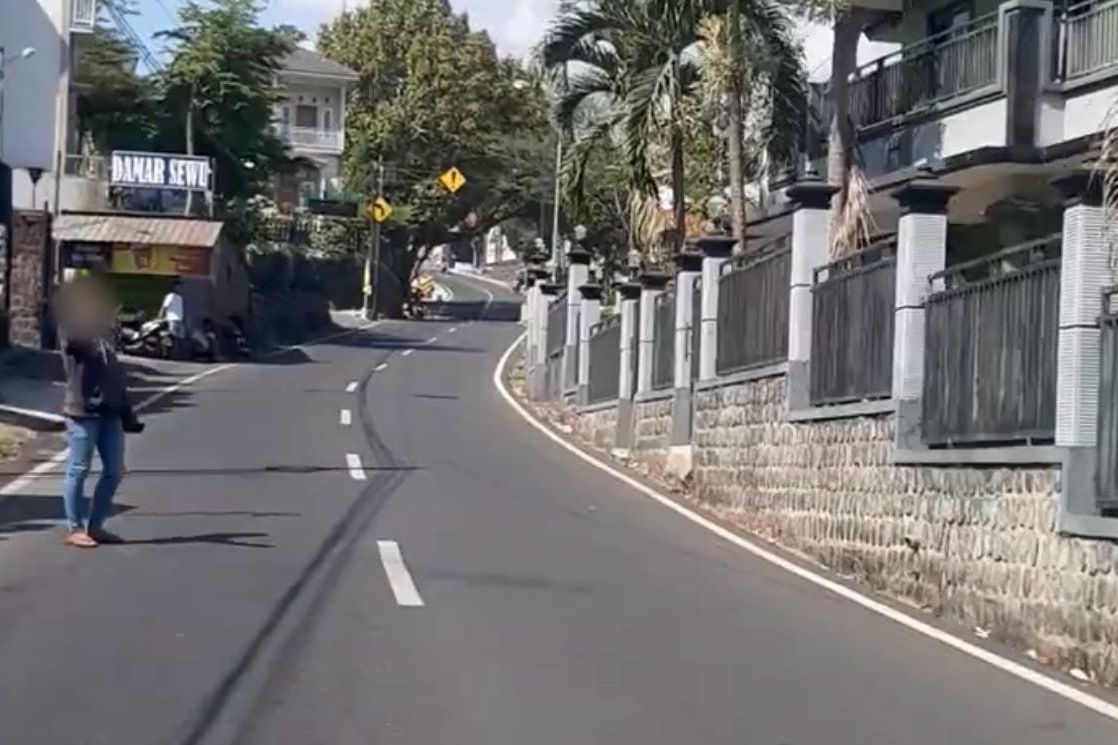 Bayang-Bayang Asusila di Balik Jasa Sewa <em>Shortime</em> Kamar dan Vila Pacet