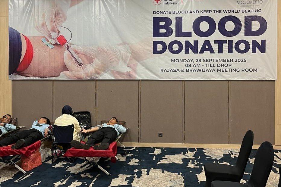 Aksi Donor Darah Warnai Rangkaian Peringatan HUT Aston Mojokerto