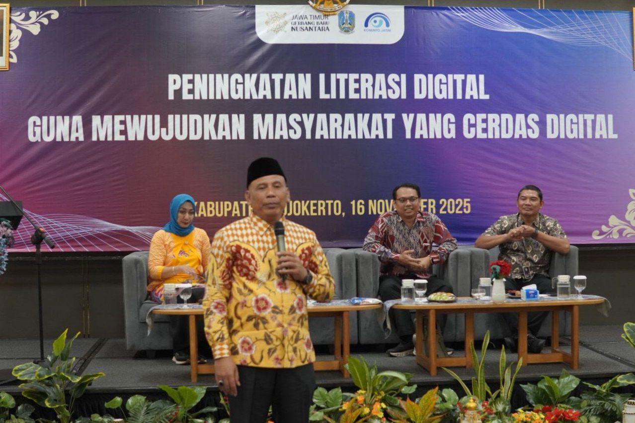 Tangkal Hoaks dan Penipuan Daring, Warga Mojokerto Dibekali Literasi Digital