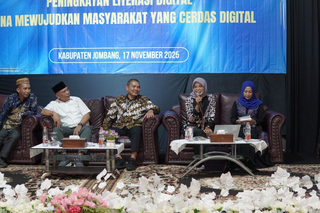 Kominfo Bareng Akademisi dan Legislator Ajak Publik jadi Pahlawan Digital