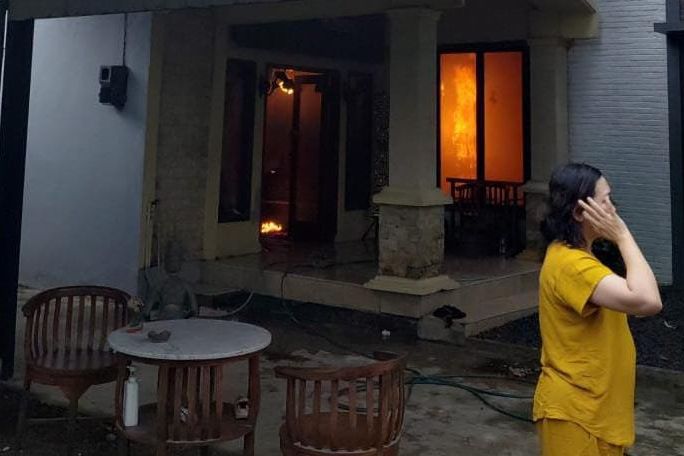 Rumah di Puri Mojokerto Terbakar, Petugas Masih Selidiki Penyebabnya
