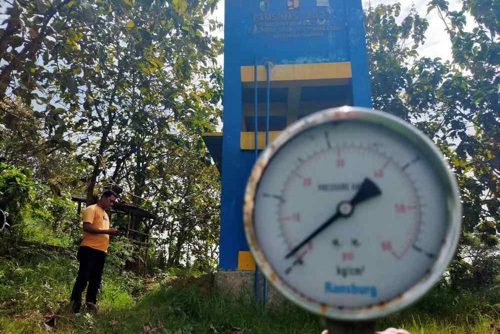 Sumur Bor Kering, Pamsimas di Tambelangan Sampang Dinilai Gagal 
