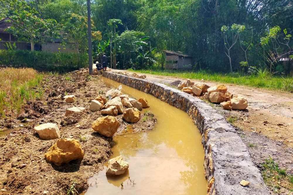 Proyek P3-TGAI di Tambelangan Sampang Terindikasi Tabrak Regulasi