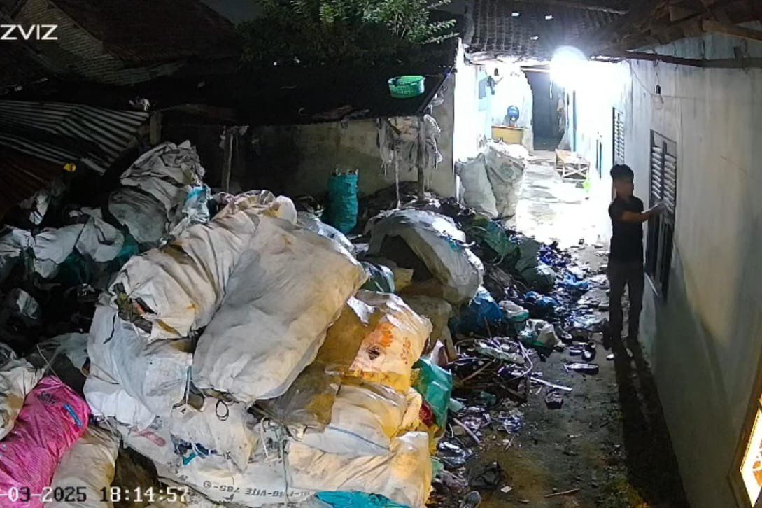 Mantan Calon Kades Tepergok Mencuri Rumah Juragan Rongsokan di Jombang