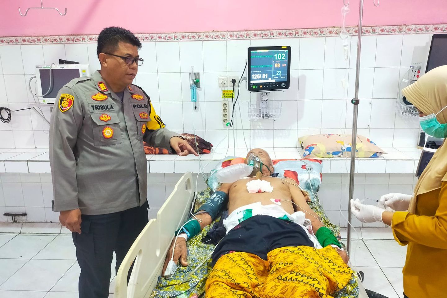 Depresi karena Sakit, Seorang Lansia di Jombang Mencoba Bunuh Diri