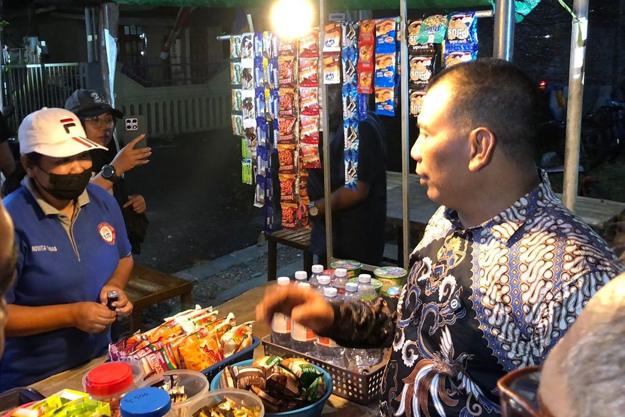 Cak Sumardi Apresiasi "Miagan Umbrella Fest", Omzet UMKM Naik Tiga Kali Lipat
