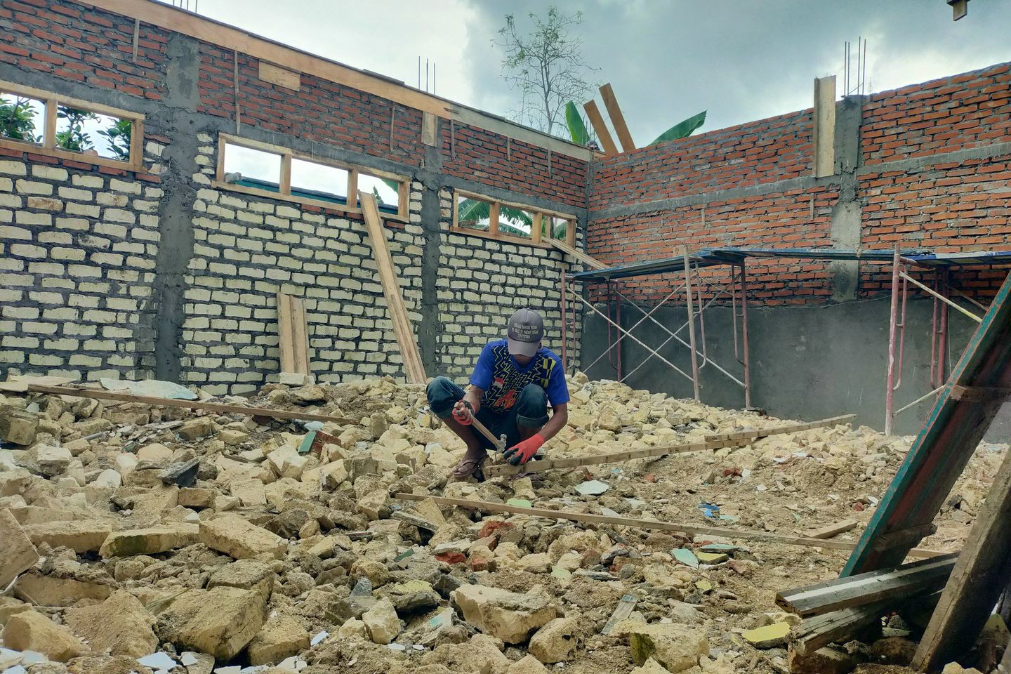 DPRD Sampang Desak Pengawasan Proyek SDN Tambelangan 1 Diperketat