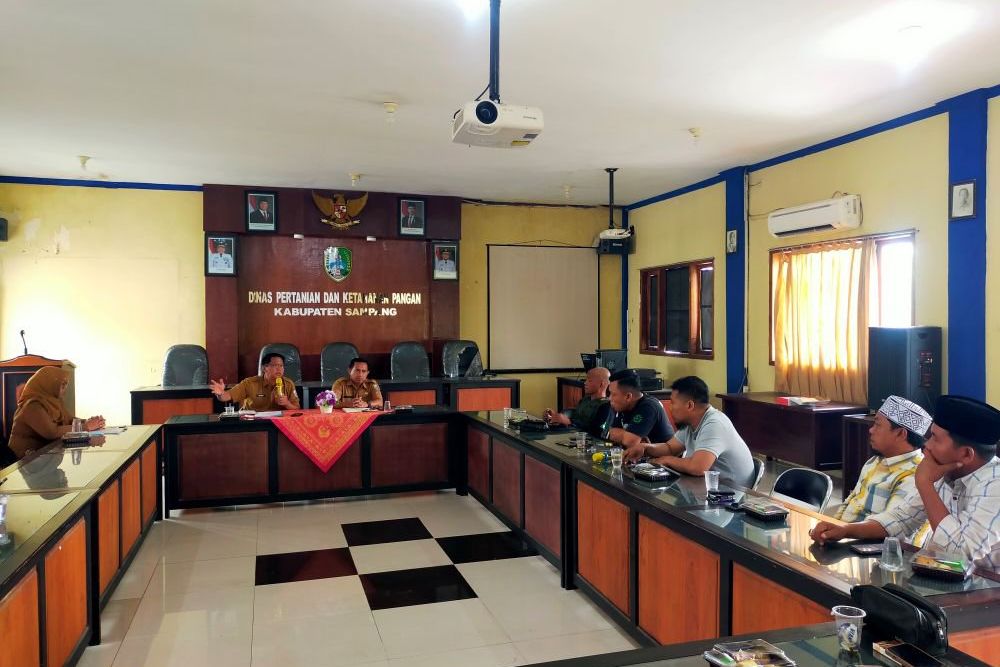 HKTI Desak Disperta Sampang Cabut Izin Kios yang Jual Pupuk Bersubsidi di Atas HET