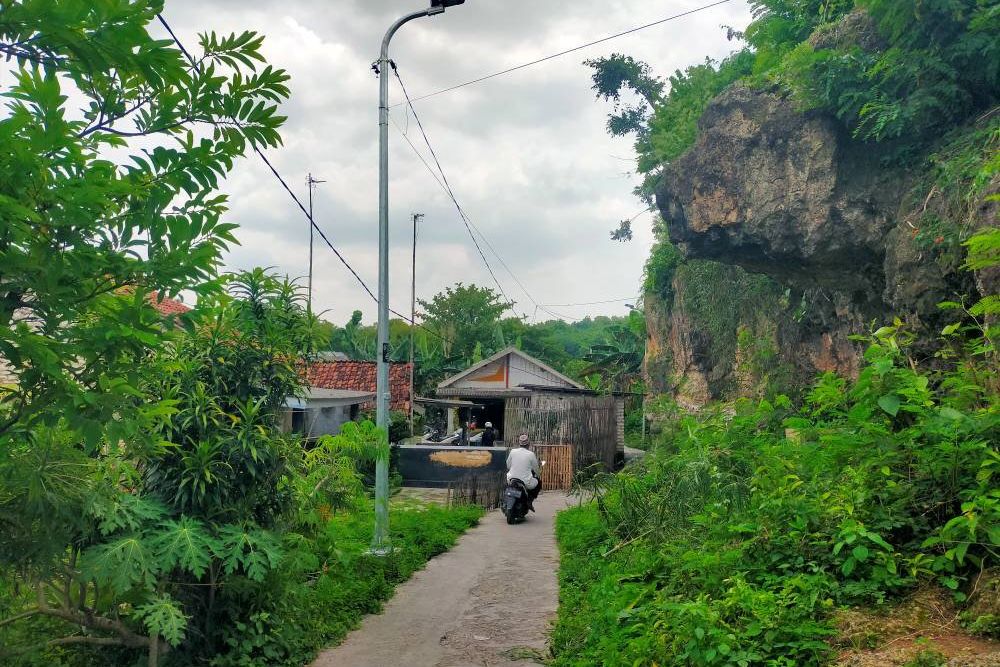 Hampir Separuh dari 59 Proyek PJU di Sampang Digarap Dua Rekanan