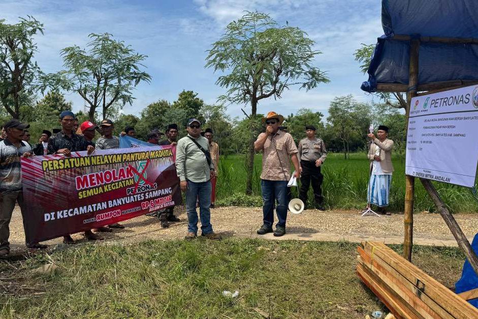 Nelayan Sampang Tolak Proyek Pasar Ikan Sebelum Ganti Rugi Rumpon Tuntas