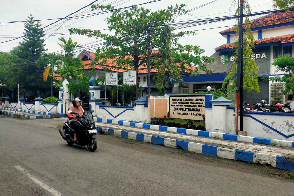 Pemkab Sampang Rogoh Rp200 Juta untuk Studi Kelayakan Utang ke PT SMI