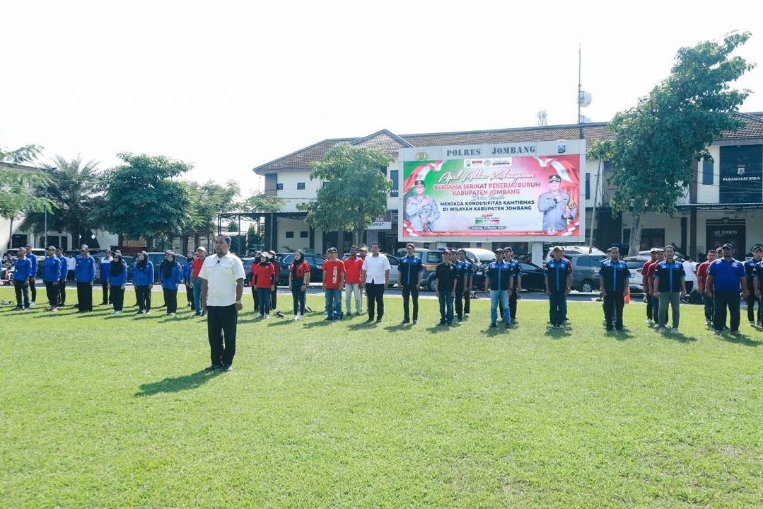 Pimpin Apel Kebangsaan, Kapolres Jombang Tegaskan Komitmen Pendampingan Pekerja