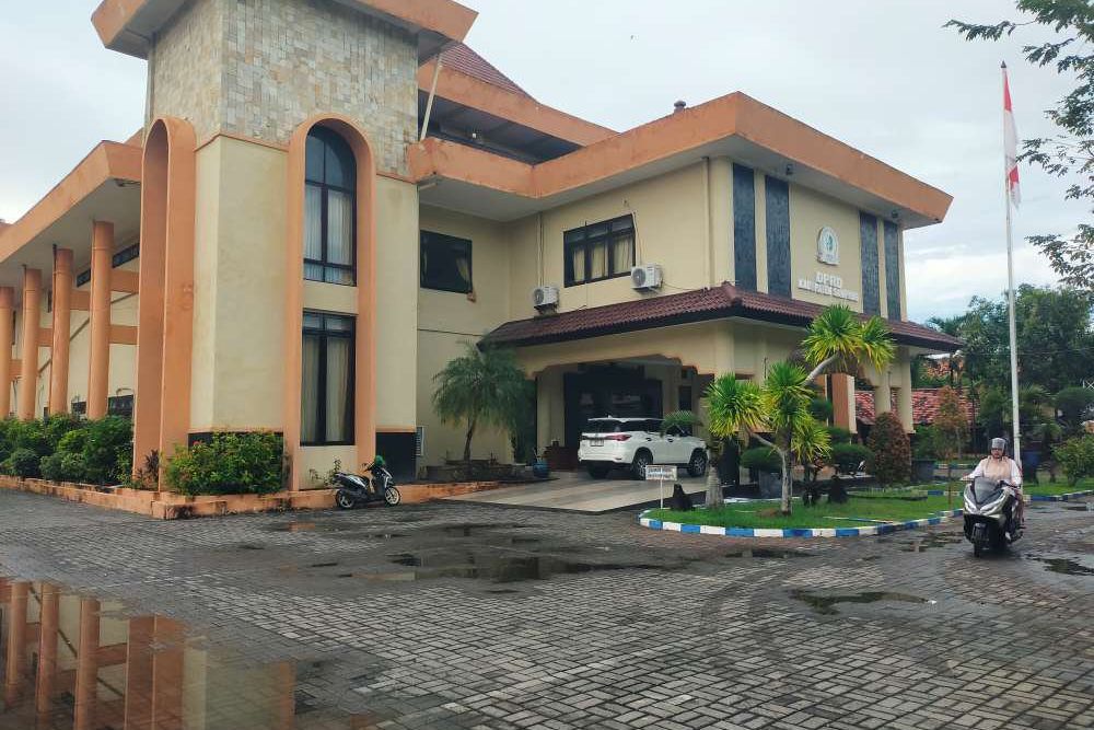 KPK Panggil Amir Lubis Terkait Kasus Dana Hibah Pokmas Pemprov Jatim
