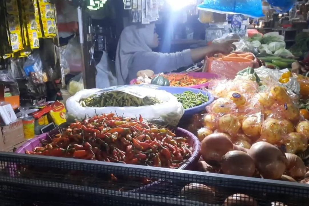 Harga Cabai Tembus 73 Ribu, Pedagang Pasar di Sidoarjo Keluhkan Omzet Turun