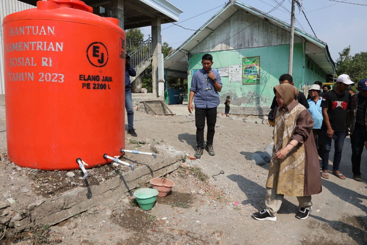 Krisis Air di Desa Klitih Jombang, Kemensos Bantu Pembuatan Sumber Air
