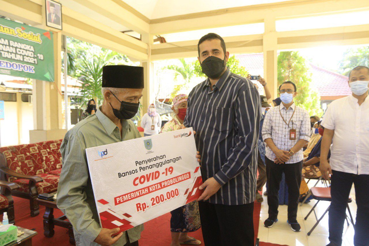Atasi Dampak Covid, Pemkot Probolinggo Gelontorkan Bansos 1,4 Miliar