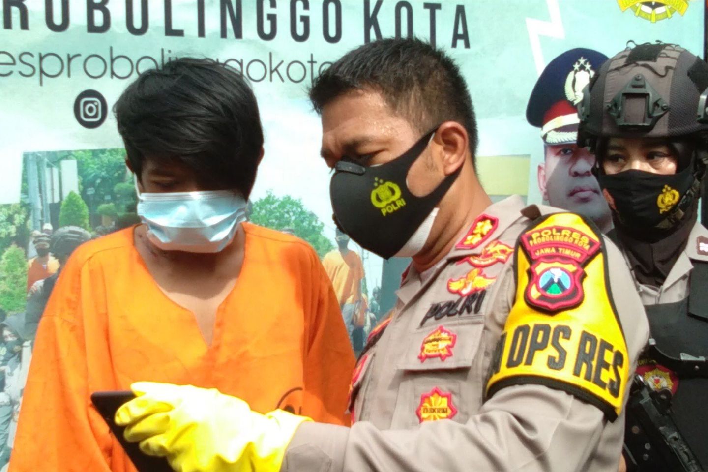 Serempet Anggota Lantas, Sopir Minibus Dijerat Pasal Berlapis