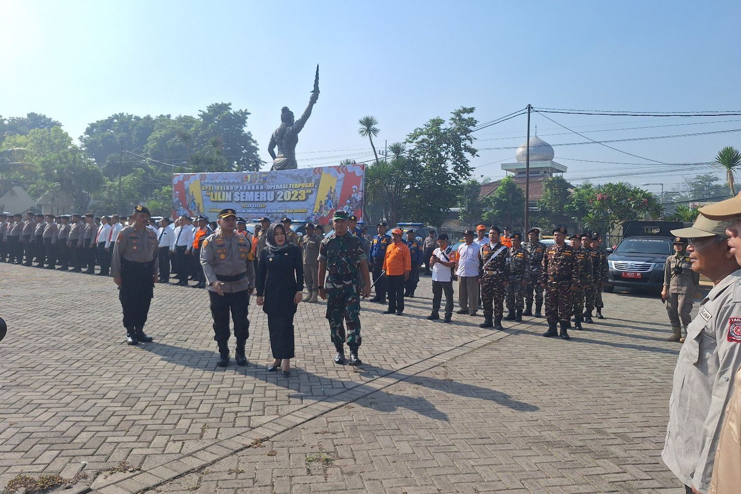 Bupati Ikfina Pimpin Apel Gelar Pasukan Ops Lilin 2023, Pergerakan Orang Naik 143,65 persen