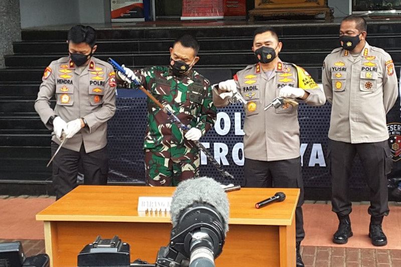 Polisi Tembak Mati 6 Orang Diduga Simpatisan Habib Rizieq