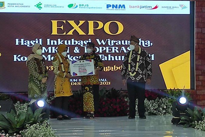Expo Hasil Inkubasi Wirausaha UMKM Dibuka, Ning Ita: 17 Produk Lolos Kurasi