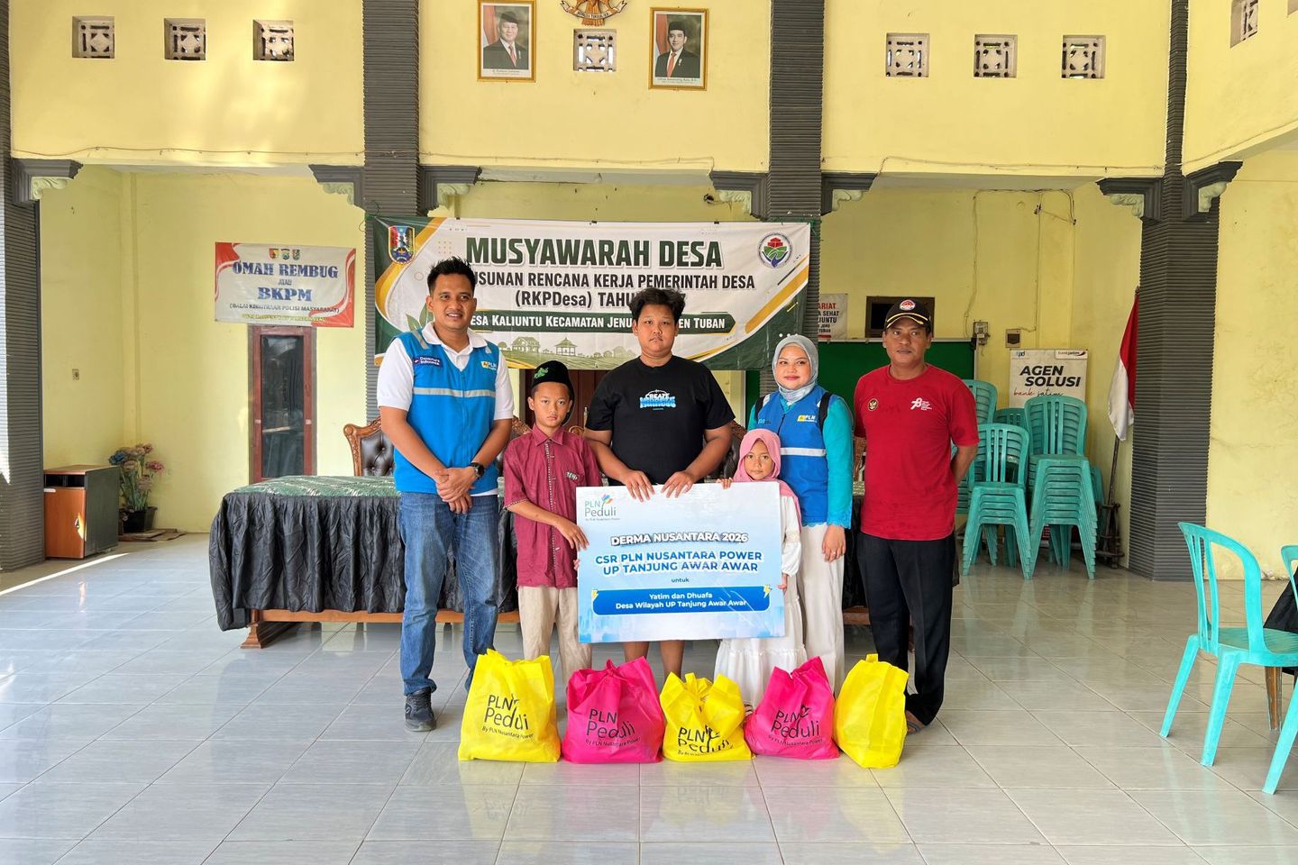 PLN NP UP Tanjung Awar-Awar Santun Anak Yatim Lewat Program Derma Nusantara