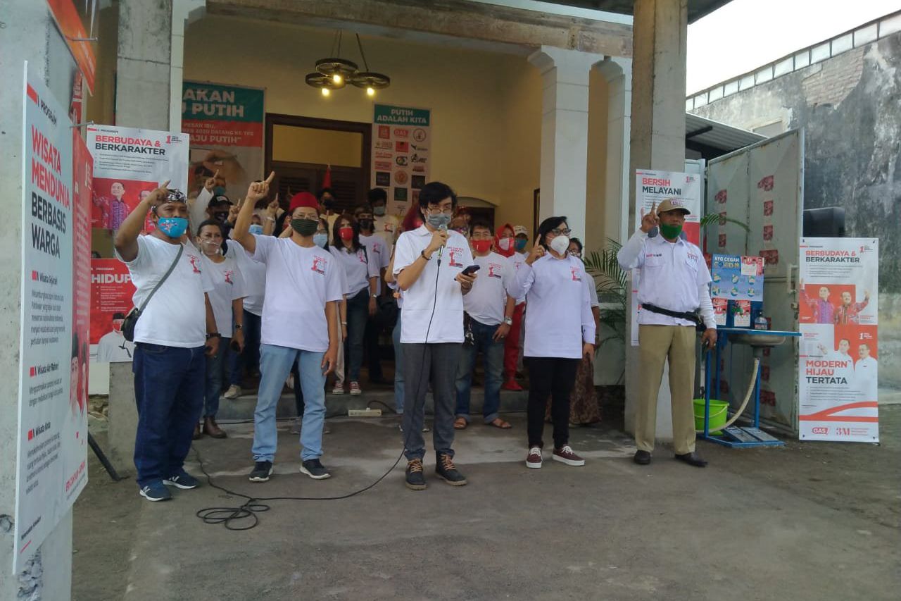 Relawan GAS Satu Deklarasi Gerakan Rabu Putih Menangkan Eri Cahyadi