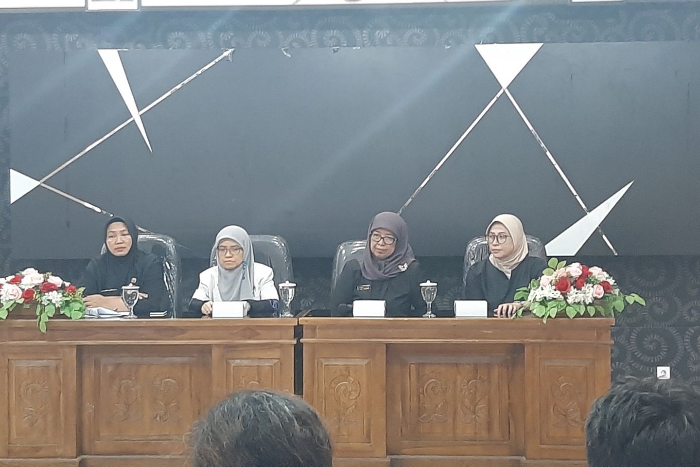 Sempat Berstatus Awas Corona, Kesehatan Ibu Muda Ini Dipantau