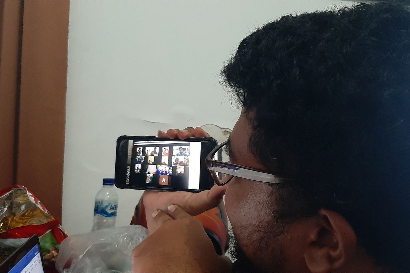Harunya Resepsi Pernikahan Online di Tengah Wabah Corona
