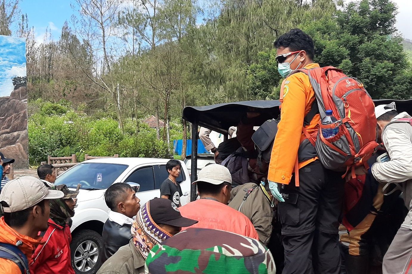 Jenazah Penjaga Dapur Tambang Belerang Ditemukan Mengambang di Kawah Ijen