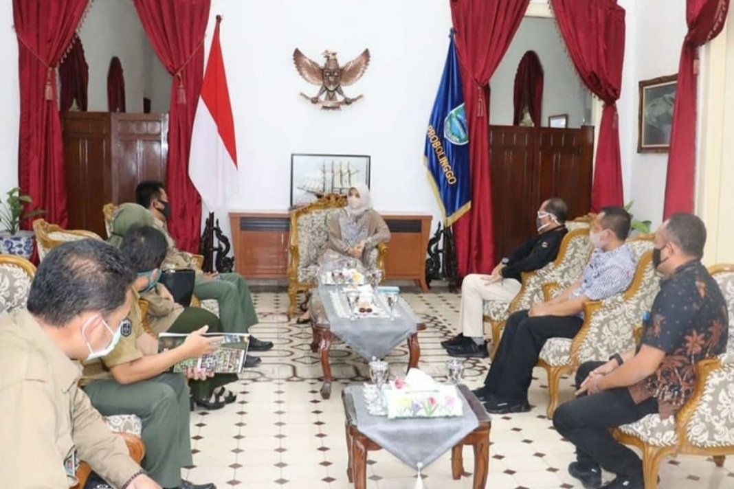 Bupati Probolinggo Tandatangani SOP Reaktivasi Bromo Tengger Semeru