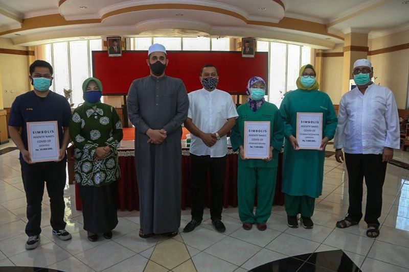 Pemkot Probolinggo Gelontor Insentif Rp 1 Milyar Untuk Nakes Penanganan Covid-19