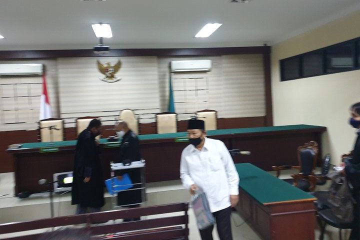 Bupati Sidoarjo nonaktif Saiful Ilah Divonis Tiga Tahun Penjara