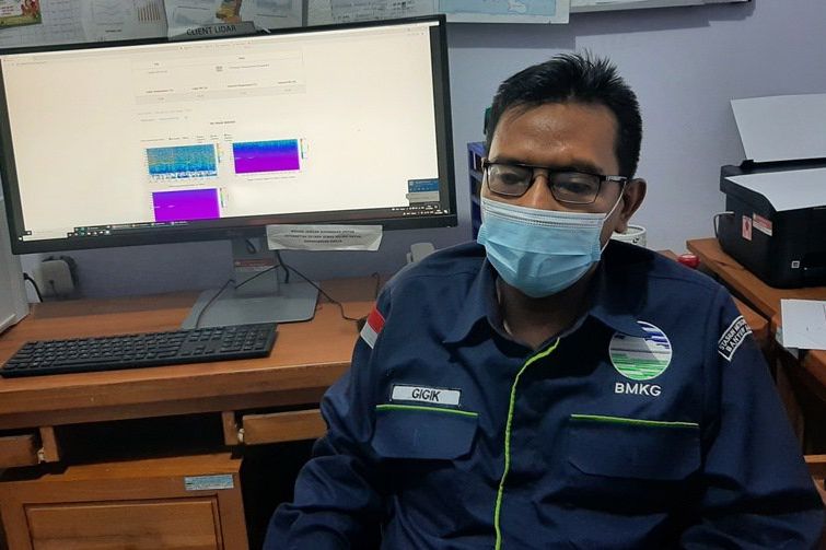 BMKG: Sebaran Abu Vulkanik Semeru Lebih Banyak ke Laut Selatan