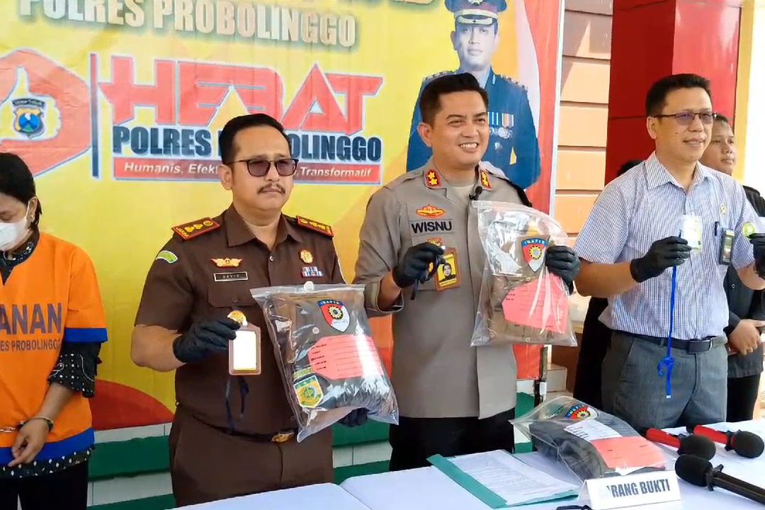 Menyamar Intel Kejari Probolinggo, Wanita Ini Tipu Korban Janjikan Jadi Pegawai Kejaksaan